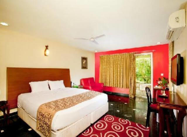 Club Mahindra Sherwood Mahābaleshwar Exteriör bild